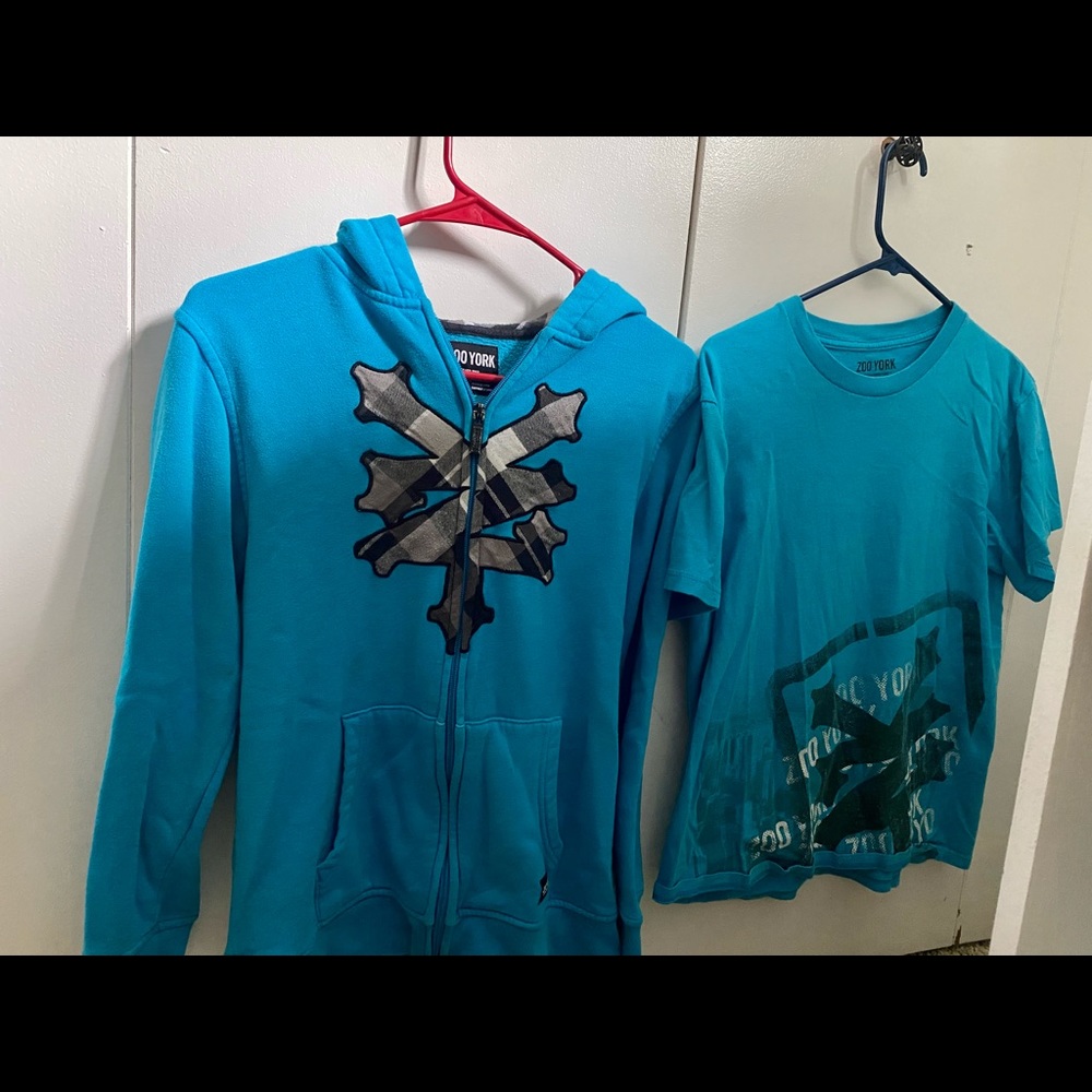 Big Boys Size XL Zoo York Hoodie and T-Shirt Combo